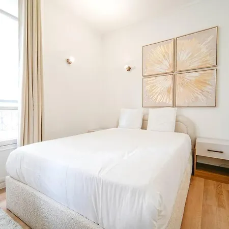 Apartmán Buttes-chaumont - Hautpoul - Iii